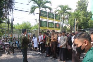 Meriahkan Hari Pahlawan, LEADER dan AYM Tampil di SMA YAPITA