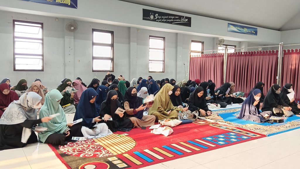BEM STAIL Adakan Bukber Aktivis dan Mahasiswa