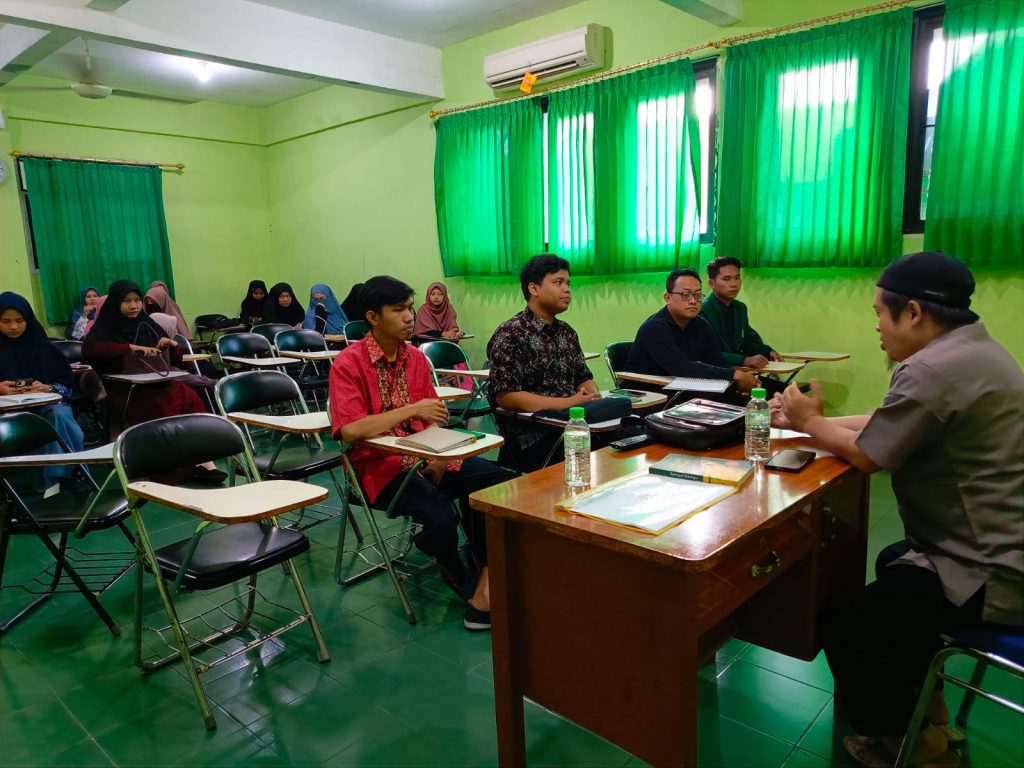 Pompa Semangat Literasi Mahasiawa, STAIL Hadirkan Dosen Tamu Matkul Jurnalistik